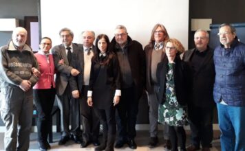 Ugone “Cavaliere solitario”, Miatello & c.: “Rispetto per tutti! Ora più che mai verità e unione per la tutela dei risparmiatori vittime” Ugone "assente" nel 2017 tra i rappresentanti storici di Uniti per il Fondo conto dormienti per risparmiatori-soci traditi dalle banche