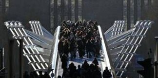 Regno Unito, da domani in vigore Eta per viaggi turismo e soggiorni di breve durata