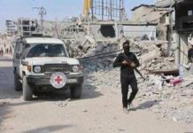 Riapre domani il valico di Allenby per gli aiuti a Gaza. Hamas: “Violazioni da Israele, no inizio fase 2”