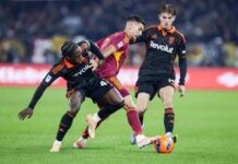 Roma-Como, lombardi in maglia… ‘giallorossa’. I tifosi: “Ma indossano la nostra divisa?”