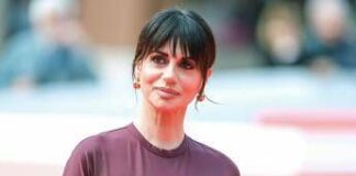 Rossella Brescia a Verissimo: “Papà è andato via in silenzio, l’Alzheimer gli ha tolto tutto”