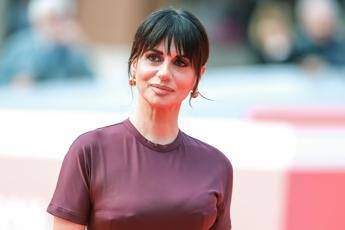 Rossella Brescia a Verissimo: “Papà è andato via in silenzio, l’Alzheimer gli ha tolto tutto”