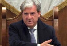 Salerno, sindaco di Castiglione del Genovesi aggredito sotto casa: ricoverato in prognosi riservata