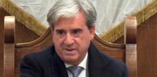 Salerno, sindaco di Castiglione del Genovesi aggredito sotto casa: ricoverato in prognosi riservata