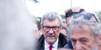 Sciopero generale, Landini al corteo di Firenze: “Non accetteremo tentativi di limitare questo diritto”