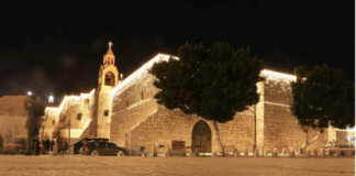 Agsm Aim accende il Natale di Betlemme a Manger Square con un progetto di pace condiviso Natale a Manger Square, Betlemme