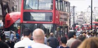 Super influenza in Uk: scuole a rischio lockdown e ospedali in tilt