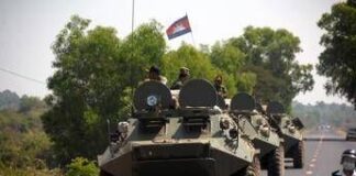 Thailandia-Cambogia, Phnom Penh accusa: “Ancora bombe”. Bangkok: “Avanti fino a fine minacce”