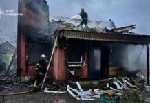 Ucraina-Russia, notte di fuoco su Kiev. Oggi Trump e Zelensky in call con i leader Ue