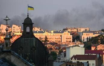 Ucraina, il piano in 20 punti di Zelensky per fermare la guerra: tutti i dettagli