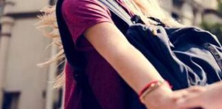 Venezia, 52enne fa sesso con una 15enne. Tribunale lo assolve: “Lei era consenziente”