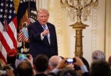 Venezuela, Trump avverte Maduro: “Non escludo conflitto militare”