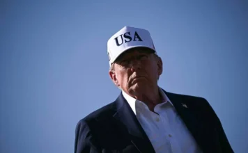 Venezuela, Trump ordina blocco totale petroliere sanzionate in entrata e in uscita trump venezuela