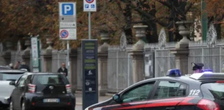 Milano, 15enne rapinato e sequestrato in corso Buenos Aires: arrestati 4 giovanissimi 15enne