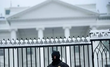 Usa, sospese richieste immigrazione per cittadini provenienti da 19 paesi immigrazione