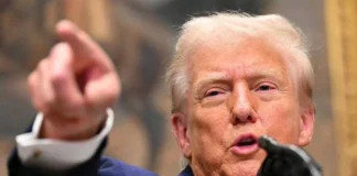 Trump fa causa alla Bbc, chiesti 10 miliardi di dollari Trump bbc