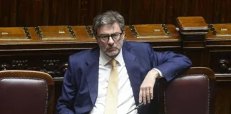 Manovra, governo chiede la fiducia alla Camera: entro domani l’ok finale manovra