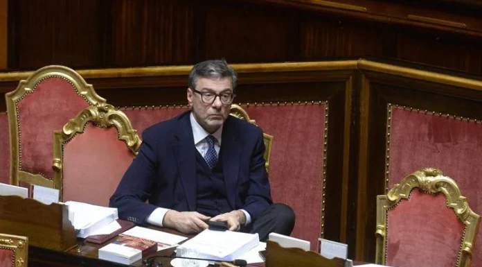 Manovra, Senato al voto. Cancellate 5 misure, via norma su lavoratori sottopagati manovra