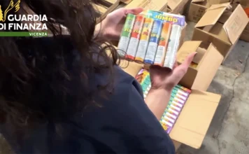 Sicurezza di Natale: la Finanza di Vicenza sequestra una tonnellata di botti e migliaia di articoli irregolari guardia di finanza vicenza natale sequestro botti