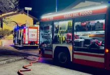 Vigili del Fuoco intervengono in forze per incendio appartamento a Thiene: nessun ferito incendio thiene appartamento