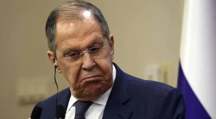Ucraina-Russia, Lavrov: “Non faremo la guerra all’Europa”. Ultimatum di Trump a Zelensky europa