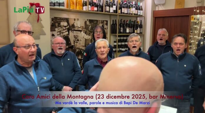Coro Amici della Montagna, canto e comunità: un momento natalizio al Bar Minerva e l’invito ad unirsi alla tradizione Coro Amici della Montagna