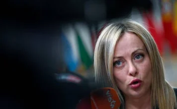 Ue, no ai soldati in Ucraina e prudenza sugli asset russi: la linea di Meloni in vista del Consiglio soldati ucraina