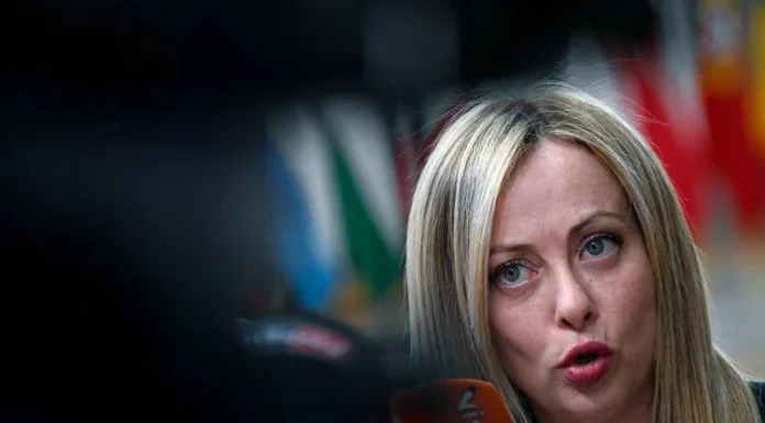 Ue, no ai soldati in Ucraina e prudenza sugli asset russi: la linea di Meloni in vista del Consiglio soldati ucraina