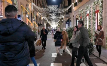 Caro Natale, tra pranzi e addobbi: ecco quanto spenderemo per le feste Natale