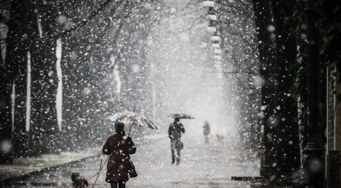Perturbazione imminente, tornano pioggia e neve sull’Italia: le previsioni meteo neve