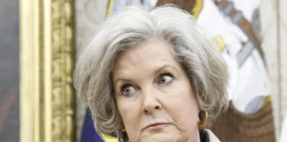 Susie Wiles: “Trump ha personalità da alcolista”. Poi nega. E’ bufera sulla capa di gabinetto trump