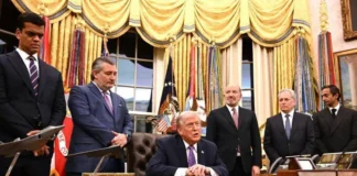 Ucraina-Russia, Trump: “Basta giochi, si rischia terza guerra mondiale” ucraina