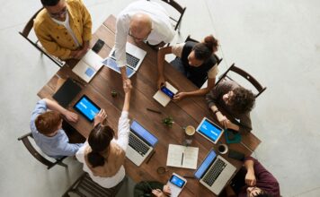 L’istinto del leader: decisioni rapide e gestione del rischio Leader