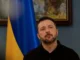 Ucraina, Zelensky a Parigi da Macron. Negoziati Miami incentrati su definizione confine Zelensky