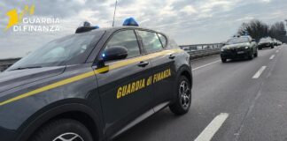 Truffavano anziani obbligandoli ad acquisti porta a porta. La Guardia di Finanza di Padova smantella organizzazione criminale guardia di finanza di Padova sventa truffe agli anziani