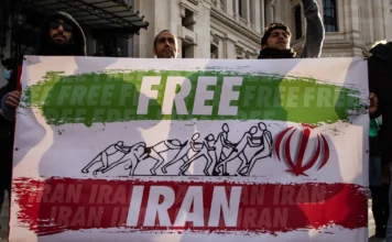 Iran, mozione di Giacomo Bez (Pd) in Consiglio comunale: “Non restiamo indifferenti, Vicenza faccia fronte comune per i diritti e la libertà”