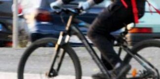 Aggressione rider a Roma, fermo convalidato ma tunisini tornano liberi