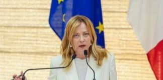 Artico, la linea di Meloni: “Presenza Italia in Groenlandia da valutare con la Nato”