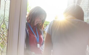 Veneto, Rucco (FdI): “Assistente di prossimità e centri diurni, risposta concreta alla solitudine degli anziani nei quartieri” Assistente di prossimità