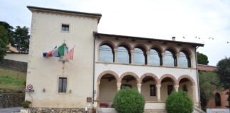 Brendola, il Comune aiuta i negozi con l’affitto: “Garantiscono servizi essenziali ai cittadini”” brendola negozi
