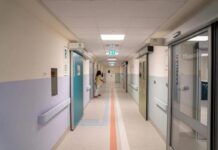 Catanzaro, bimbo di 18 mesi muore in ospedale: altri 4 ricoverati