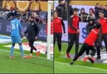 Coppa d’Africa, la surreale ‘lotta’ per l’asciugamano tra il portiere del Senegal e i raccattapalle del Marocco