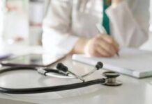 Dai medici ai content creator: ecco le professioni che guadagnano di più e i settori in crescita