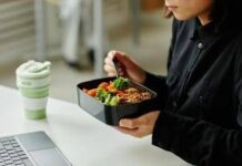 Digiuno intermittente ‘non basta’, le regole del nutrizionista