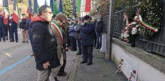 Vicenza ricorda Dino Carta, Possamai: difendere diritto e pace contro la forza. Presente anche consigliere regionale Antonio Dalla Pozza Dino Carta, consigliere regionale Antonio Marco Dalla Pozza e sindaco Giacomo Possamai alla sua commemorazione