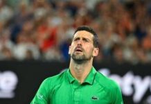 Djokovic si prende un warning e litiga con l’arbitro: “Stavo cercando il mio cappello”