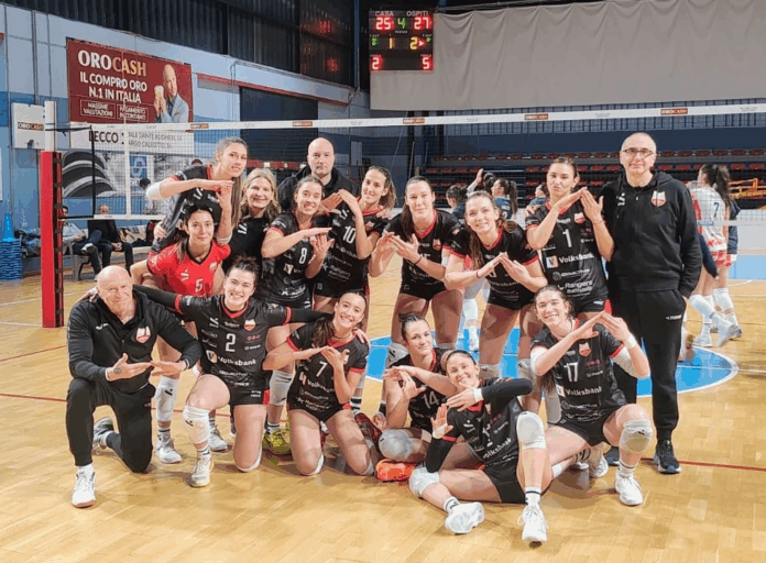 Esultanza Volksbank Vicenza Volley a Lecco