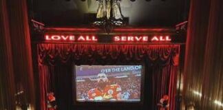 Football, gli Hard Rock Cafe italiani celebrano la 60esima edizione del Superbowl
