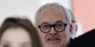 Francia, 4 anni a ex senatore Guerriau: ha drogato collega per usarle violenza