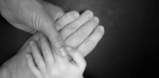 Genitorialità fragile, bambini invisibili: Vicenza specchio di un sistema nazionale che arretra. Ma l’Emilia Romagna è un modello Genitorialità fragile, bambini invisibili (foto di Yuleisy Cruz Lezcano)